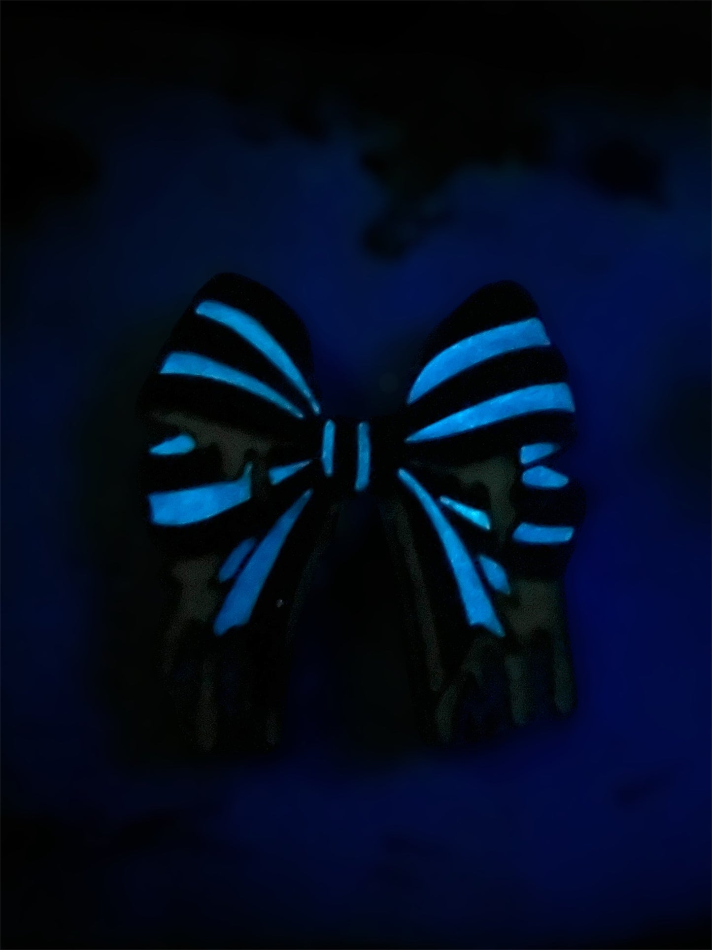 Beetle juice bow