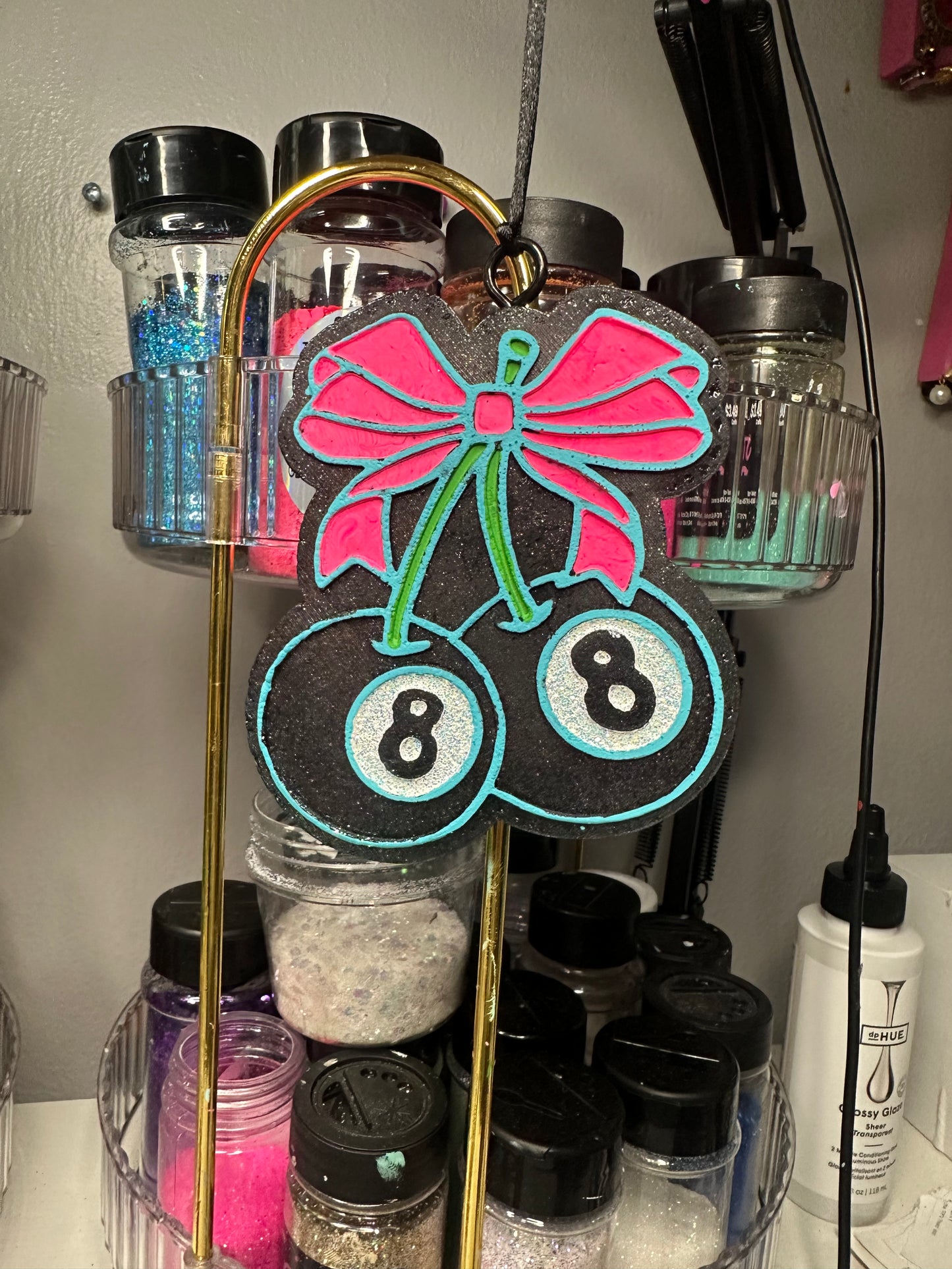 8 ball cherry