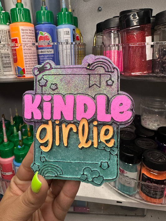 Kindle Girlie