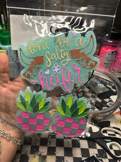 Salty heifer set